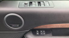 Land Rover Discovery 3.0 SDV6 HSE Luxury 5dr Auto Diesel Station Wagon